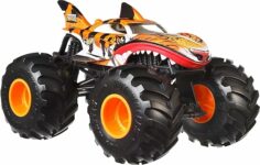 Hot Wheels Monster Trucks Tiger Shark Monster Truck de Gran tamaño, camión de Juguete metálico a Escala 1:24 con Ruedas Gigantes y diseños chulos, JDR02